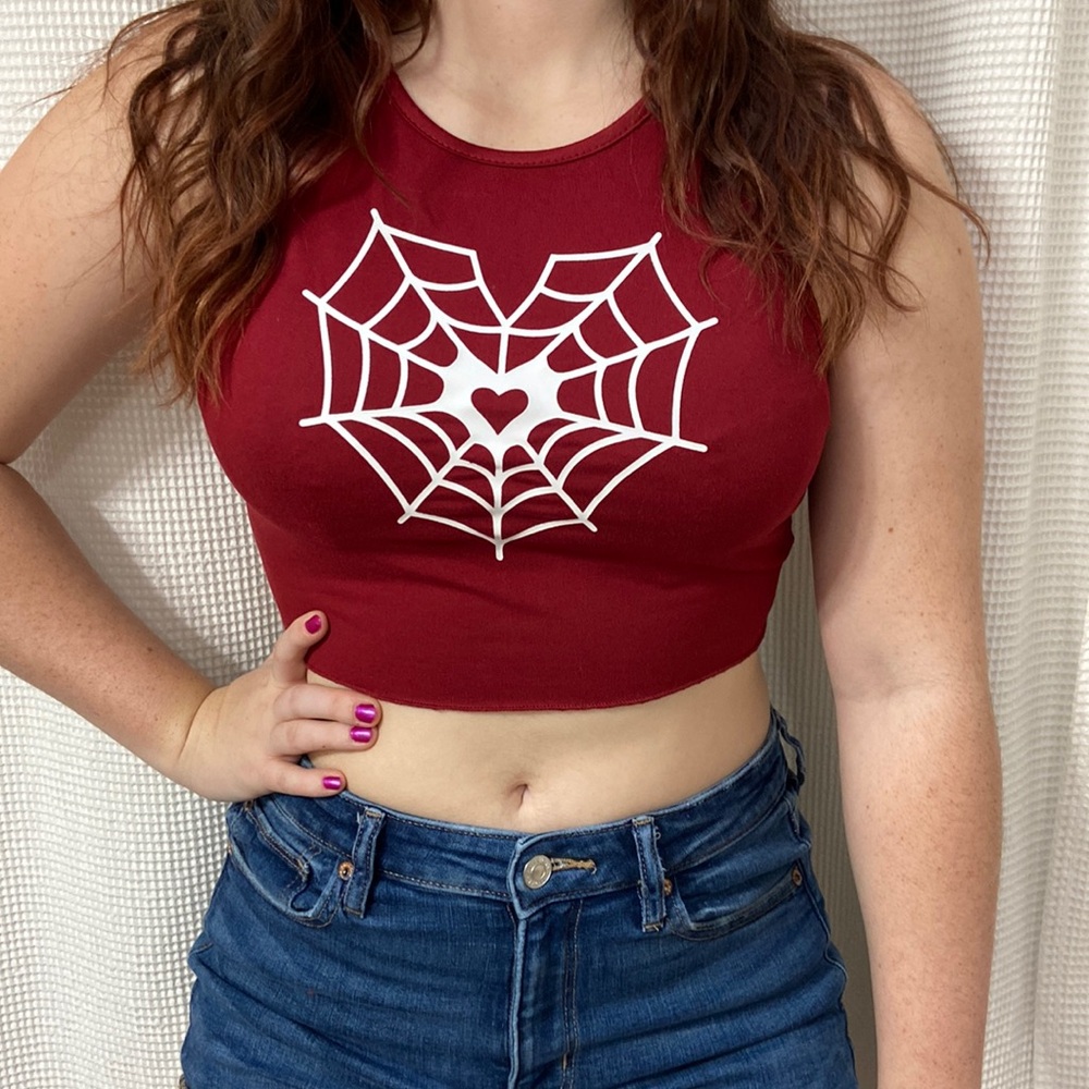Women’s SHEIN Burgundy Spider Web and Heart Print Cropped Tank Top. Size Medium - Picture 1 of 7